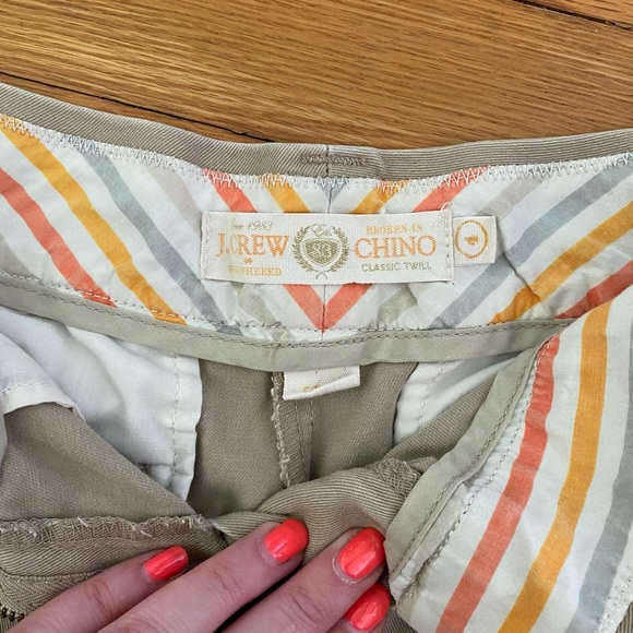 J. Crew Broken In Chino Shorts - Picture 7 of 10